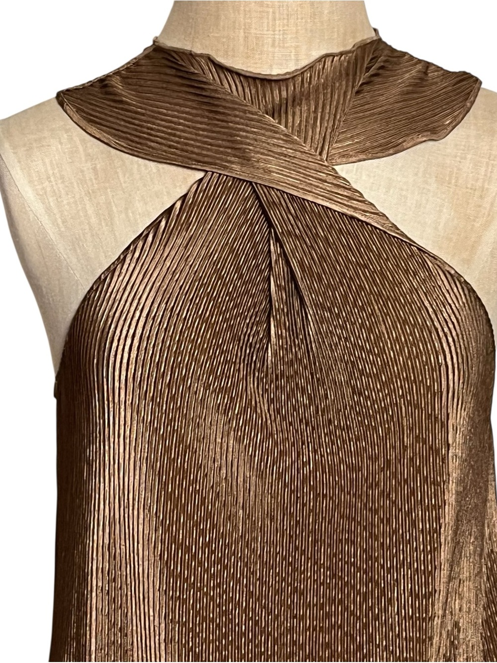 Song Of Style Pluto Bronze Pleated Lightweight Mini Dress — Size Small - Picture 4 of 11